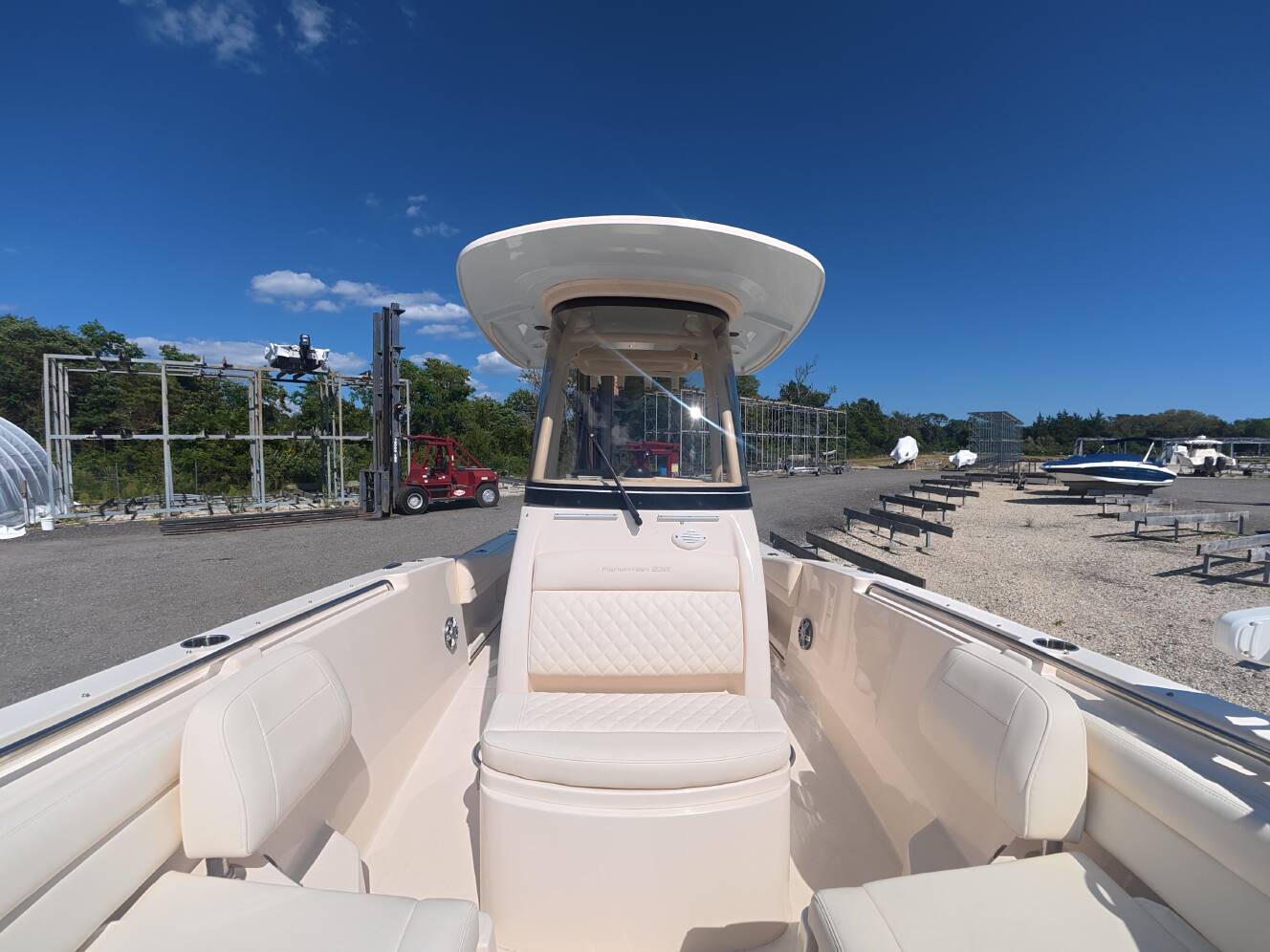 A photo of this 2025 Grady-White Fisherman 236