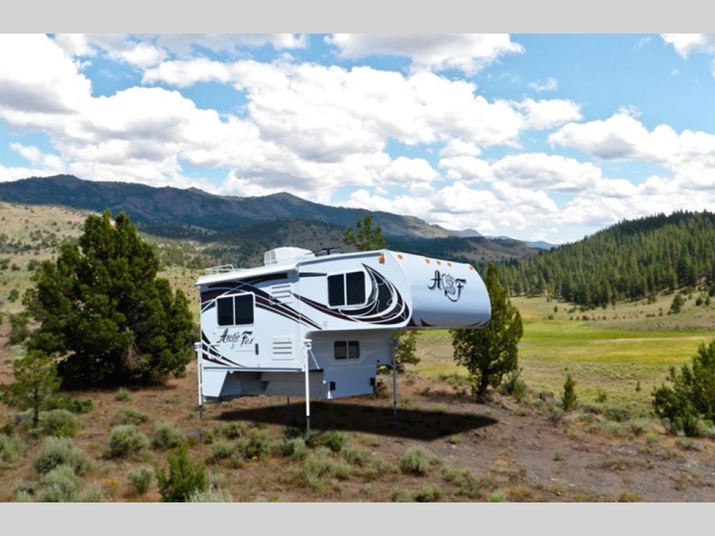 2018 Northwood Arctic Fox Camper 990 Wet Bath in missoula MT