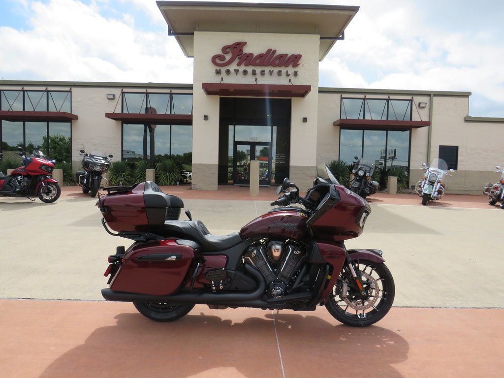 2026 Indian Motorcycle® Pursuit® Dark Horse® 112 w/ PowerBand Audio Maroon Me DARK HORSE in Fort Worth, TX