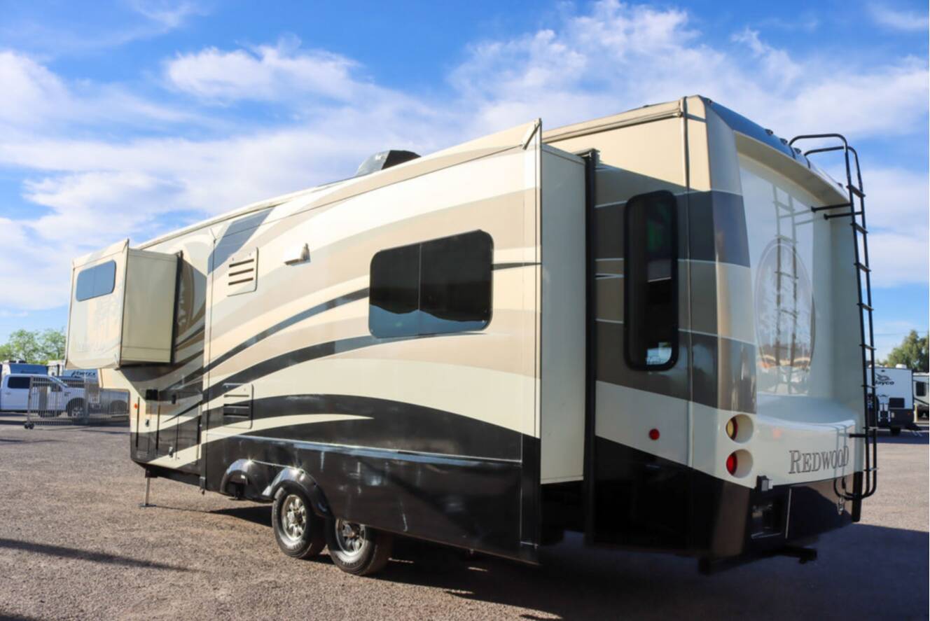 A photo of this 2016 Redwood Rv Redwood RW31SL