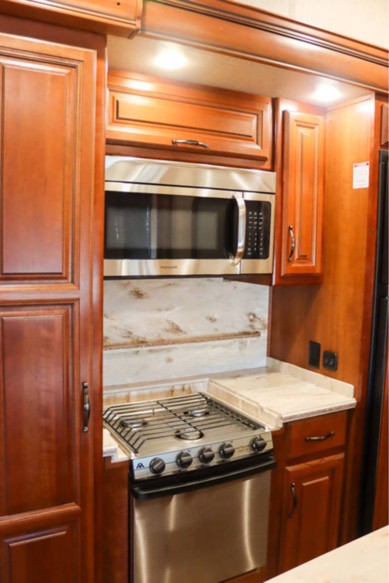 A photo of this 2016 Redwood Rv Redwood RW31SL