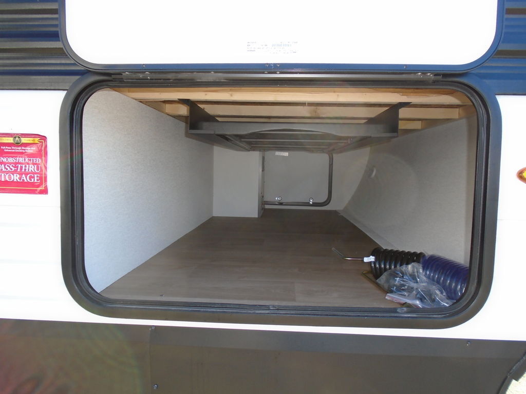 2026 Grand Design Transcend Xplor 27DBX in santa rosa CA