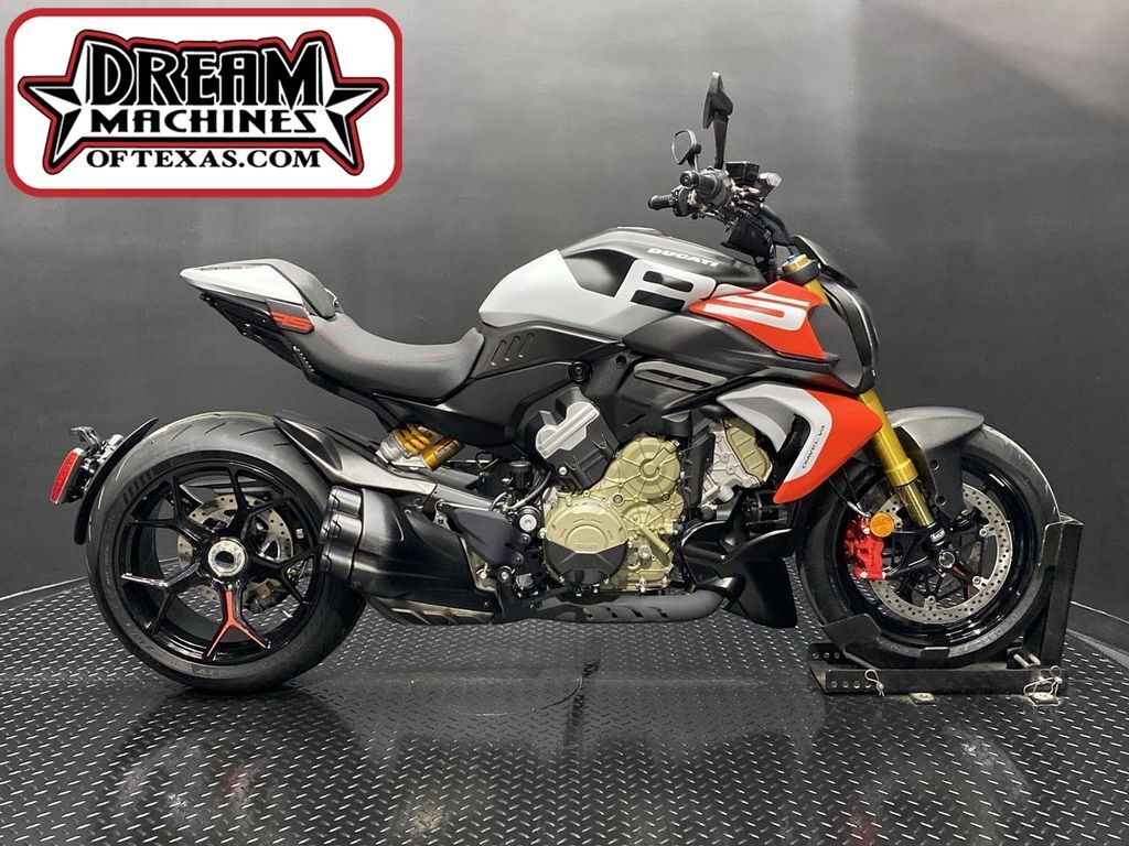 2026 Ducati Diavel V4 RS Livery V4 RS in Farmers Branch, TX