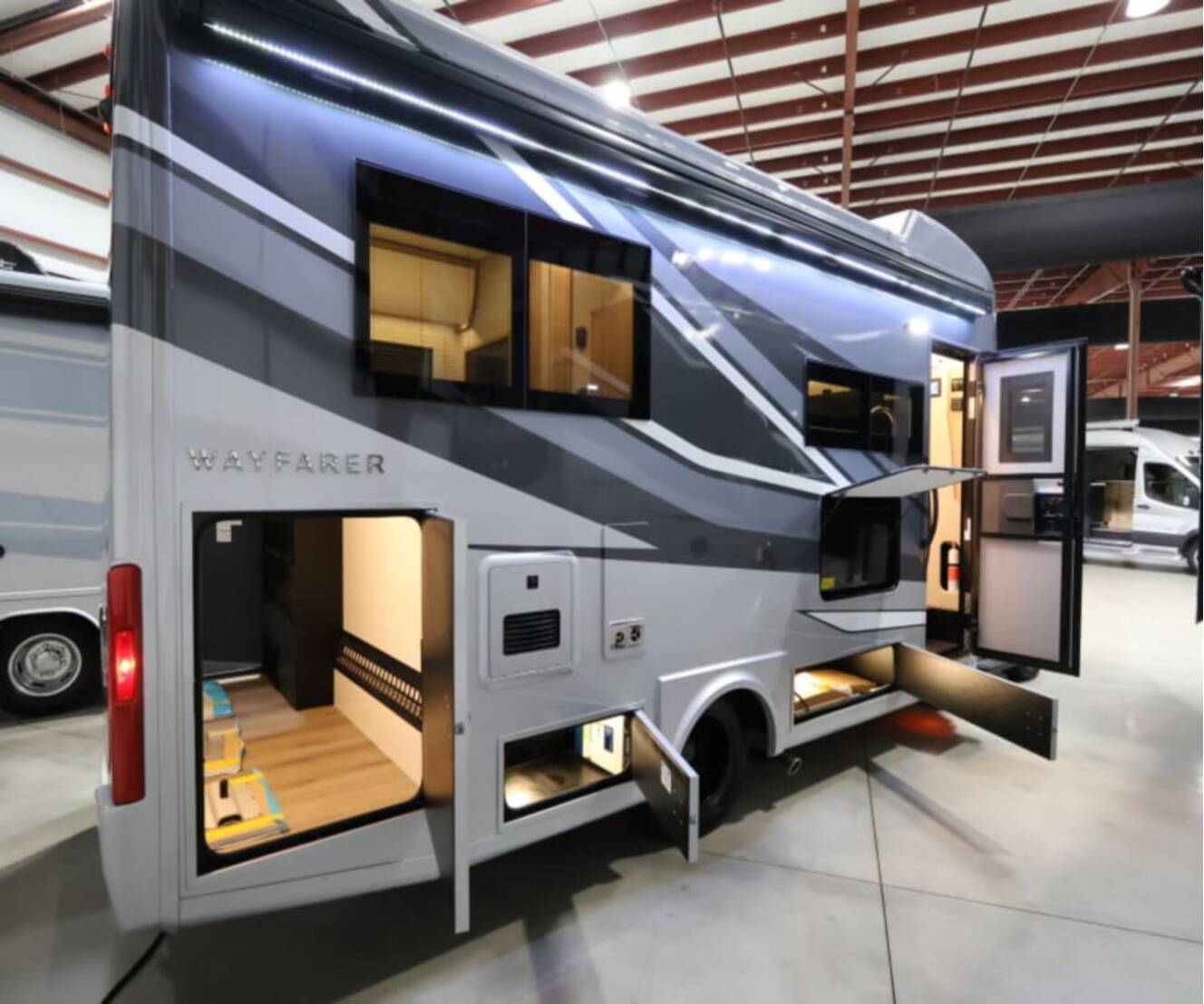 A photo of this 2027 Tiffin WAYFARER 25XLW