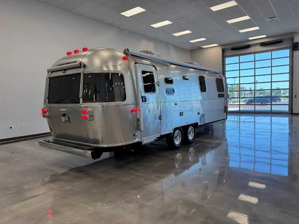 2027 Airstream INTERNATIONAL 27FB in chandler AZ