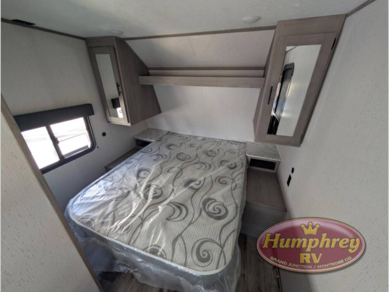 A photo of this 2022 Dutchmen Rv Coleman Lantern LT Series 202RD