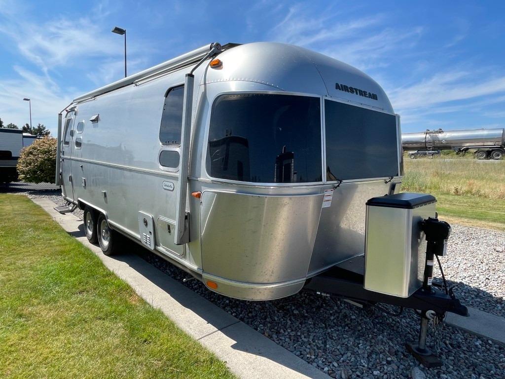 2024 Airstream Globetrotter 25FB in liberty lake WA