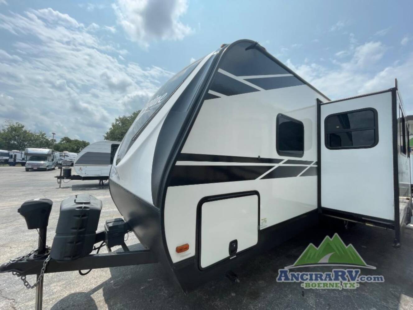 A photo of this 2021 Grand Design Imagine 2800BH