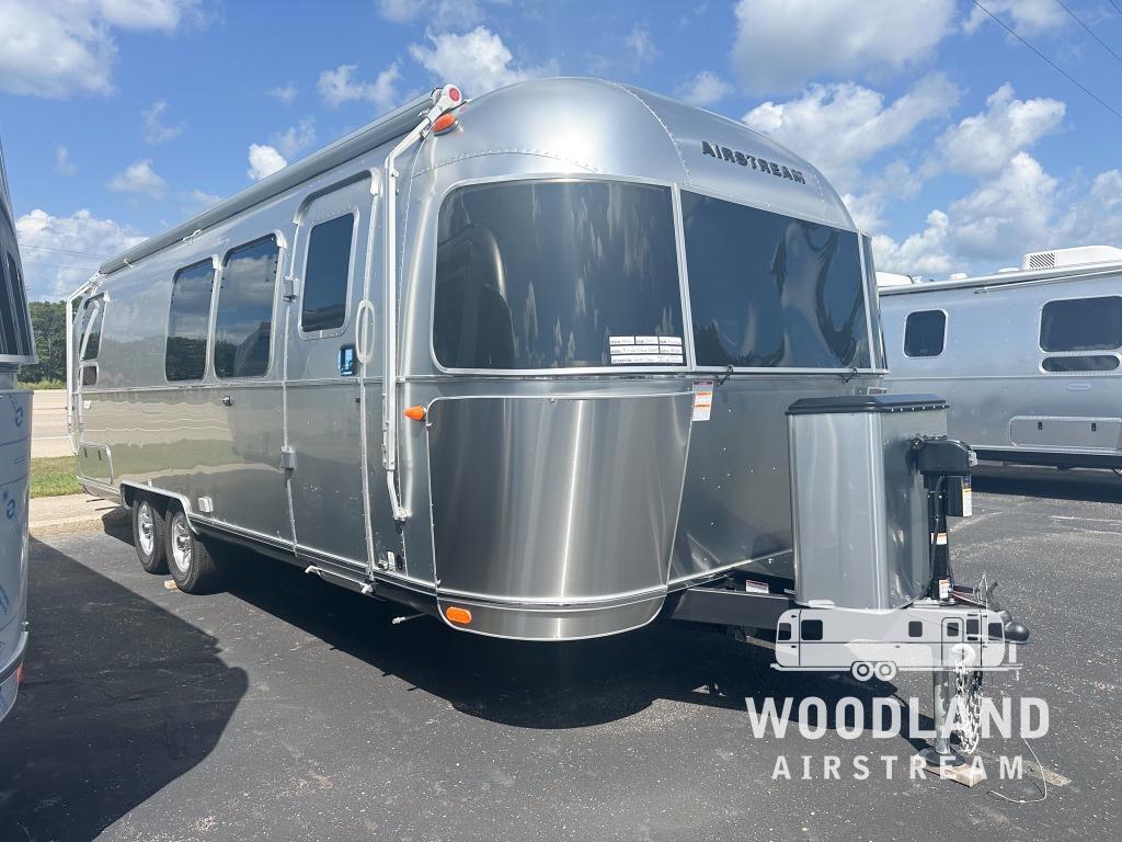 2027 Airstream Flying Cloud 28RB Twin in grand rapids MI