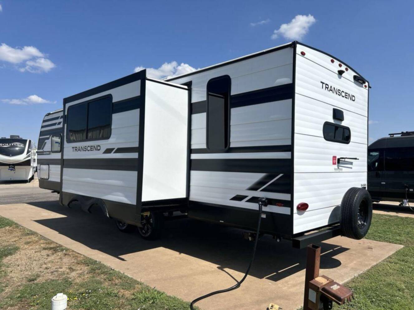A photo of this 2027 Grand Design Transcend 285RKT