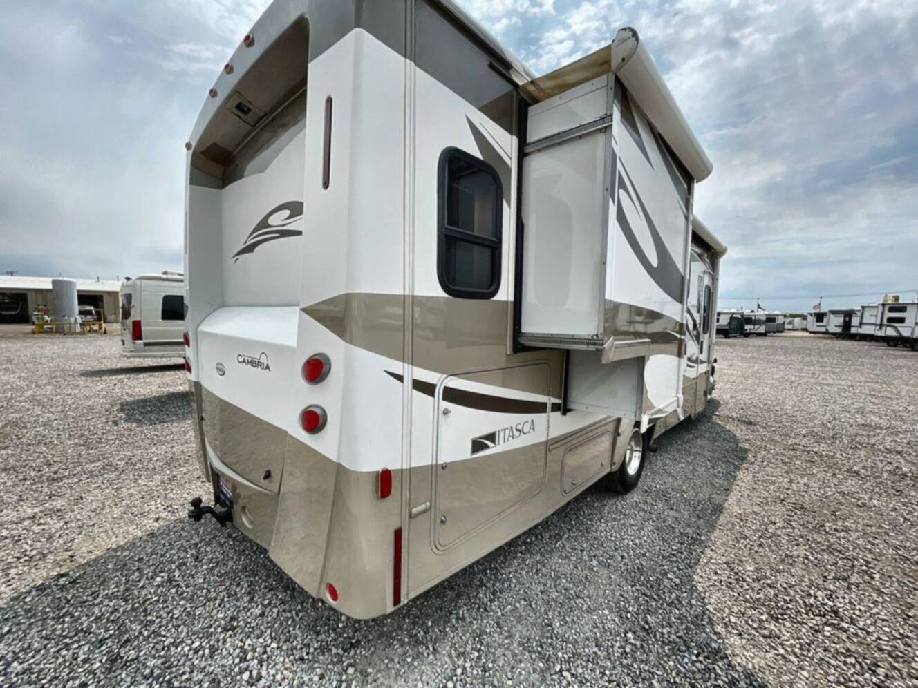 A photo of this 2013 Itasca Cambria 27K