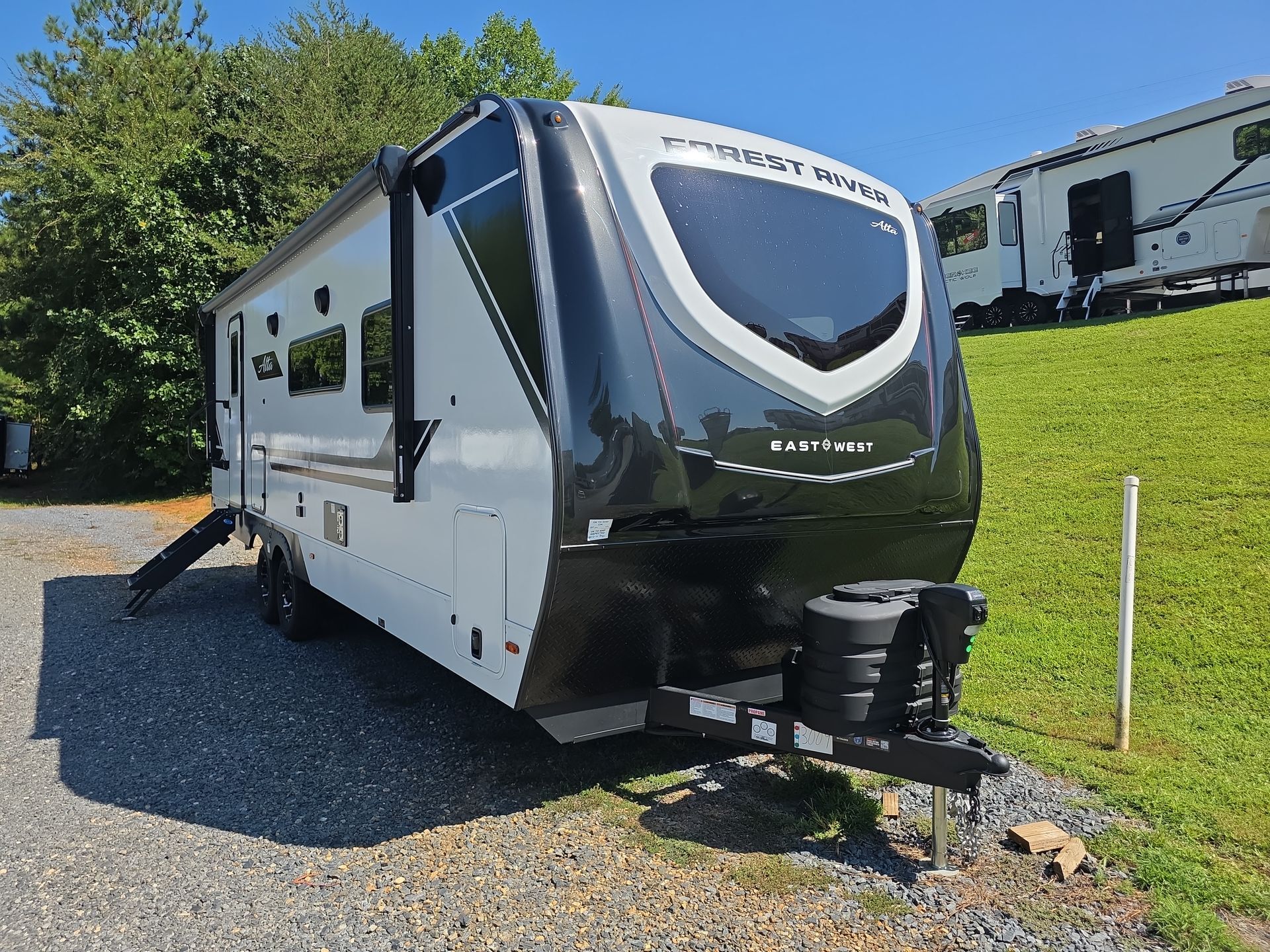 2027 East To West Alta 2600KRB in franklinville NC