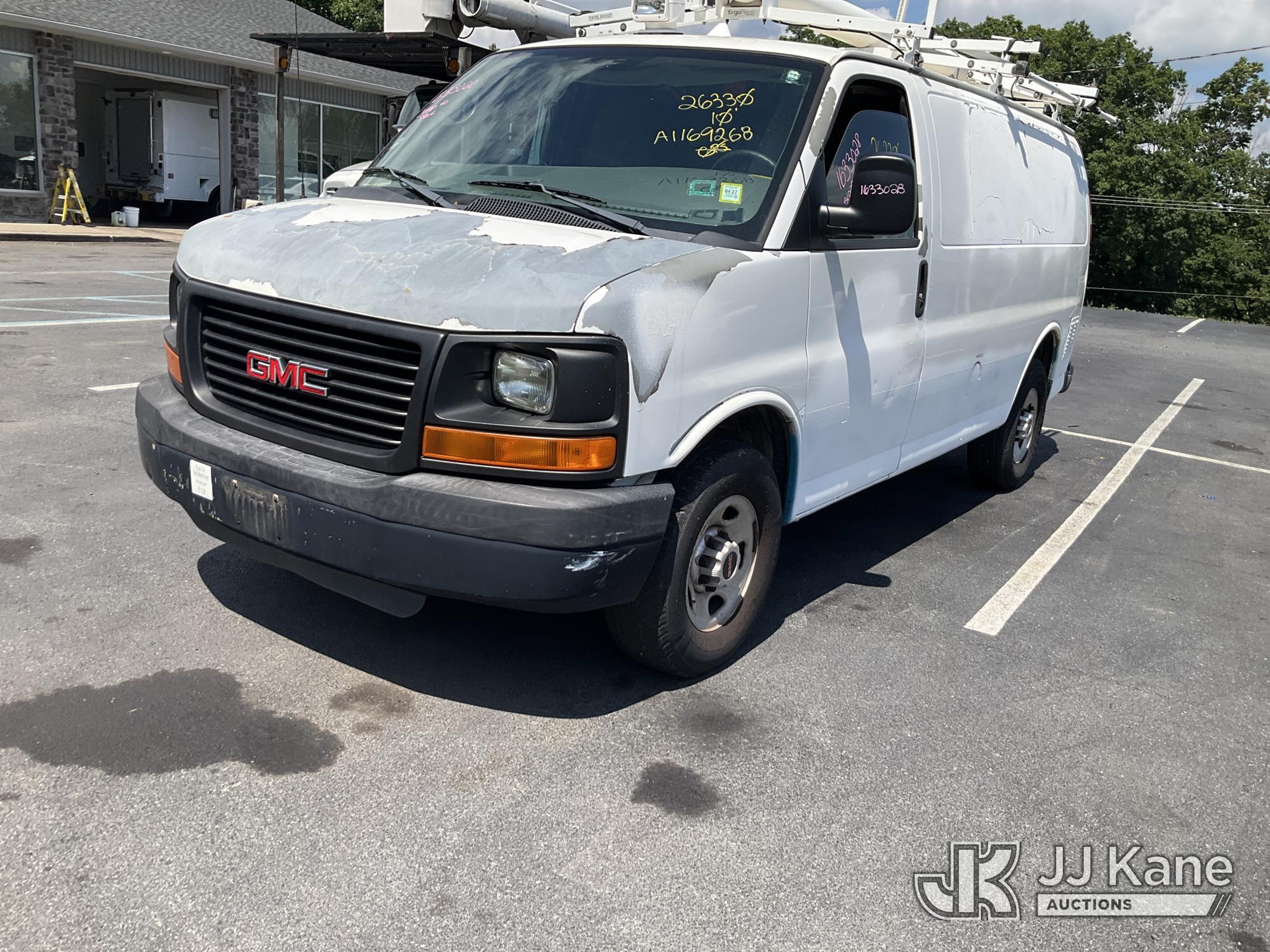 2010 GMC SAVANA in Branchville, NJ