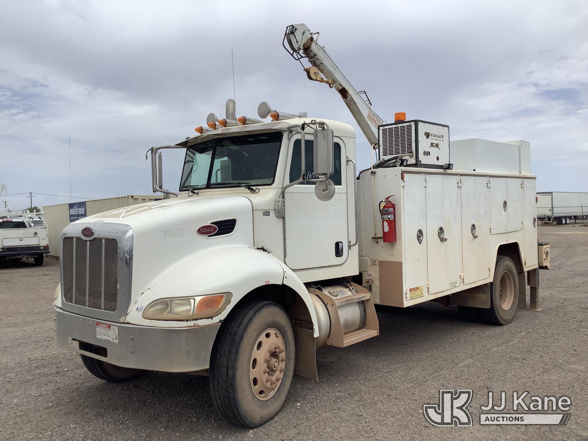 2007 PETERBILT 335 in Phoenix, AZ