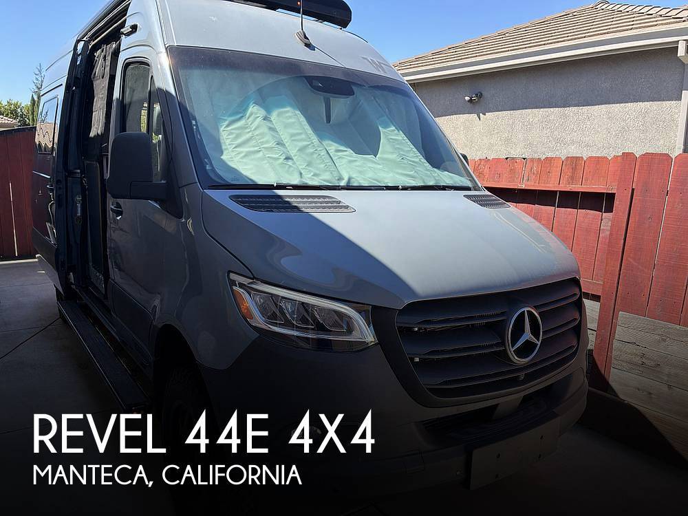 2023 Winnebago Revel 44E 4x4 RV