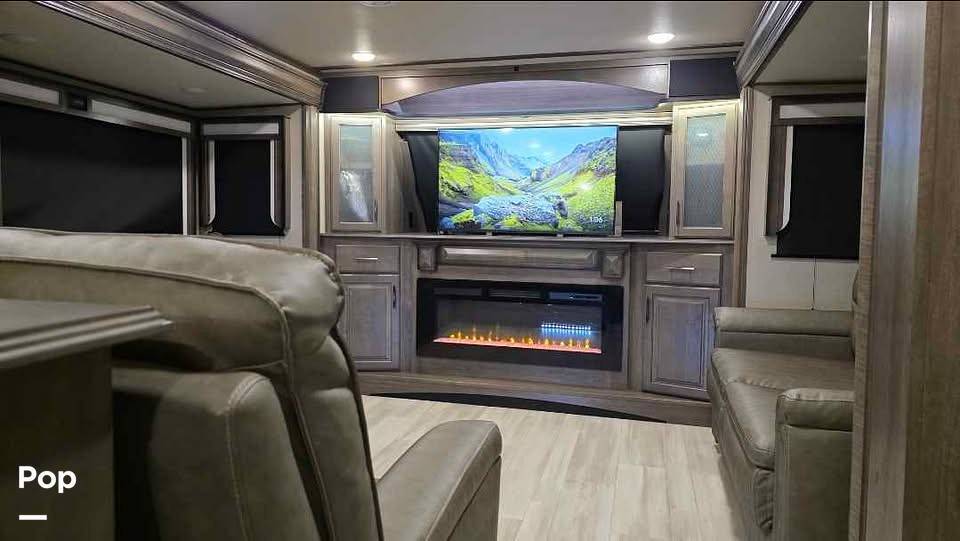 2022 Grand Design Solitude 380FL in crestwood KY