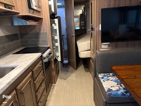 2021 Entegra Coach Odyssey 24B in lagrange KY