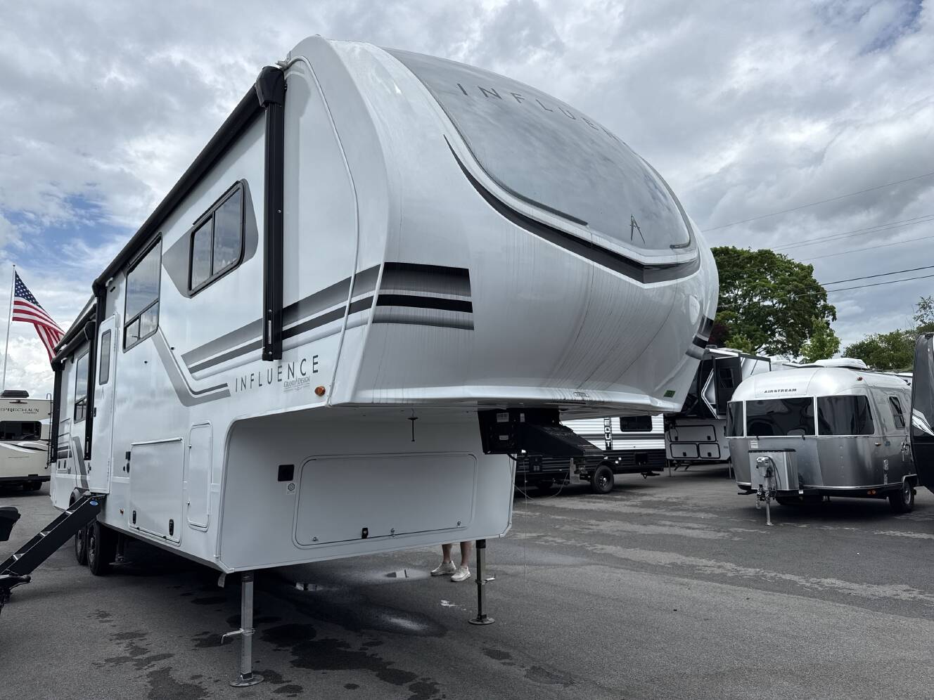 A photo of this 2025 Grand Design INFLUENCE 3203GK