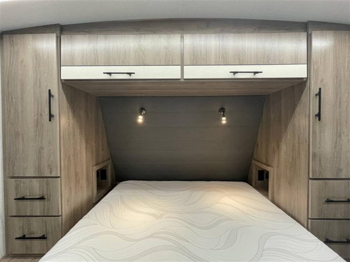 A photo of this 2025 Grand Design IMAGINE 2600RB