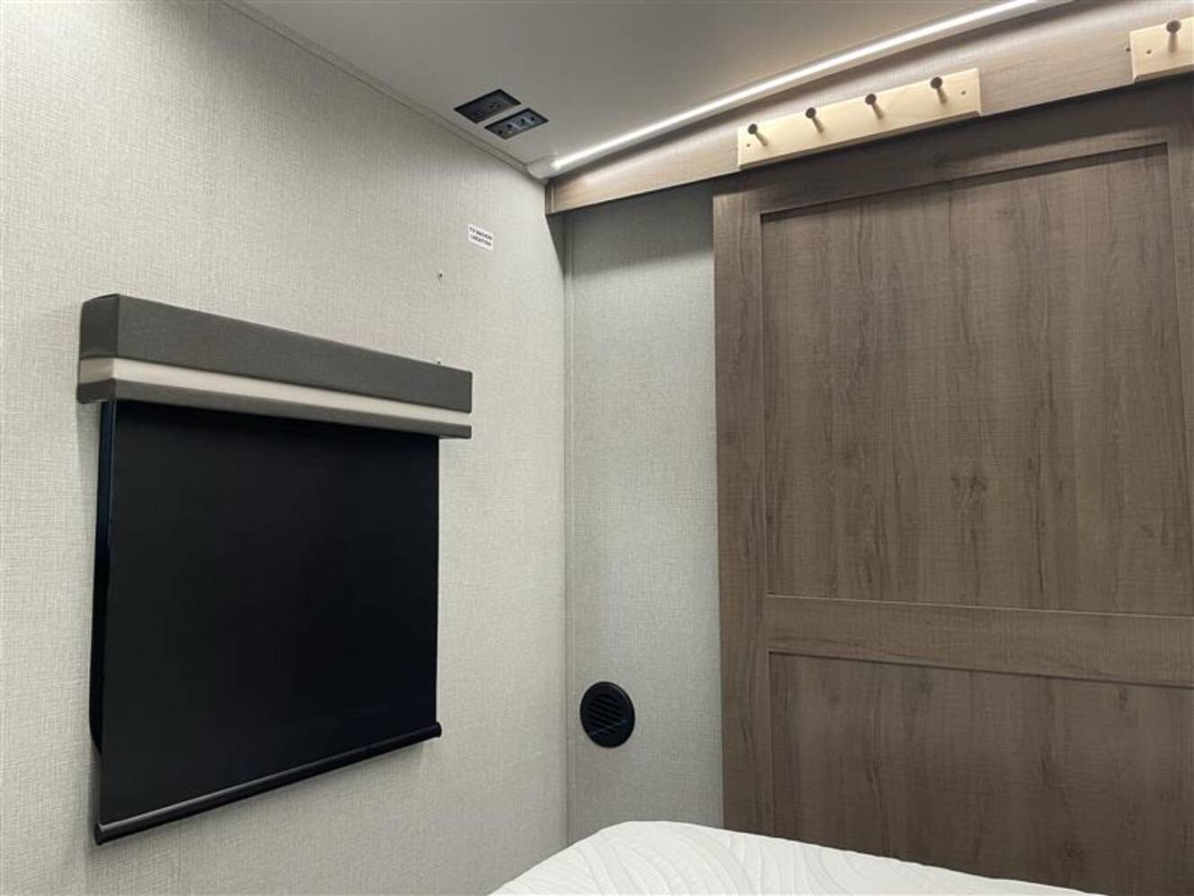 A photo of this 2025 Grand Design IMAGINE 2600RB