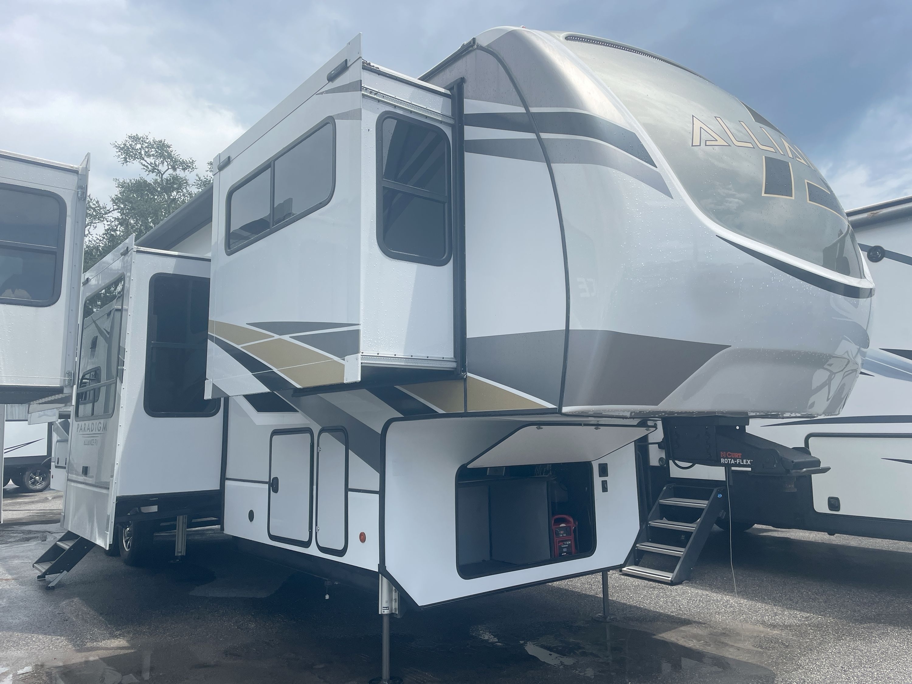 2022 Alliance PARADIGM 385FL in dover FL