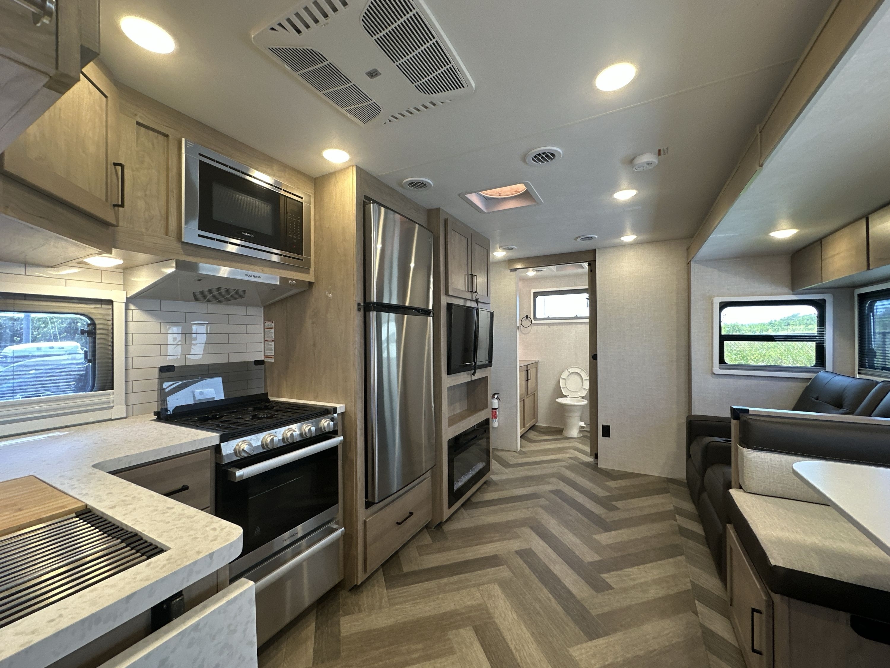 2023 Ember TOURING 26MRB in bowling green KY
