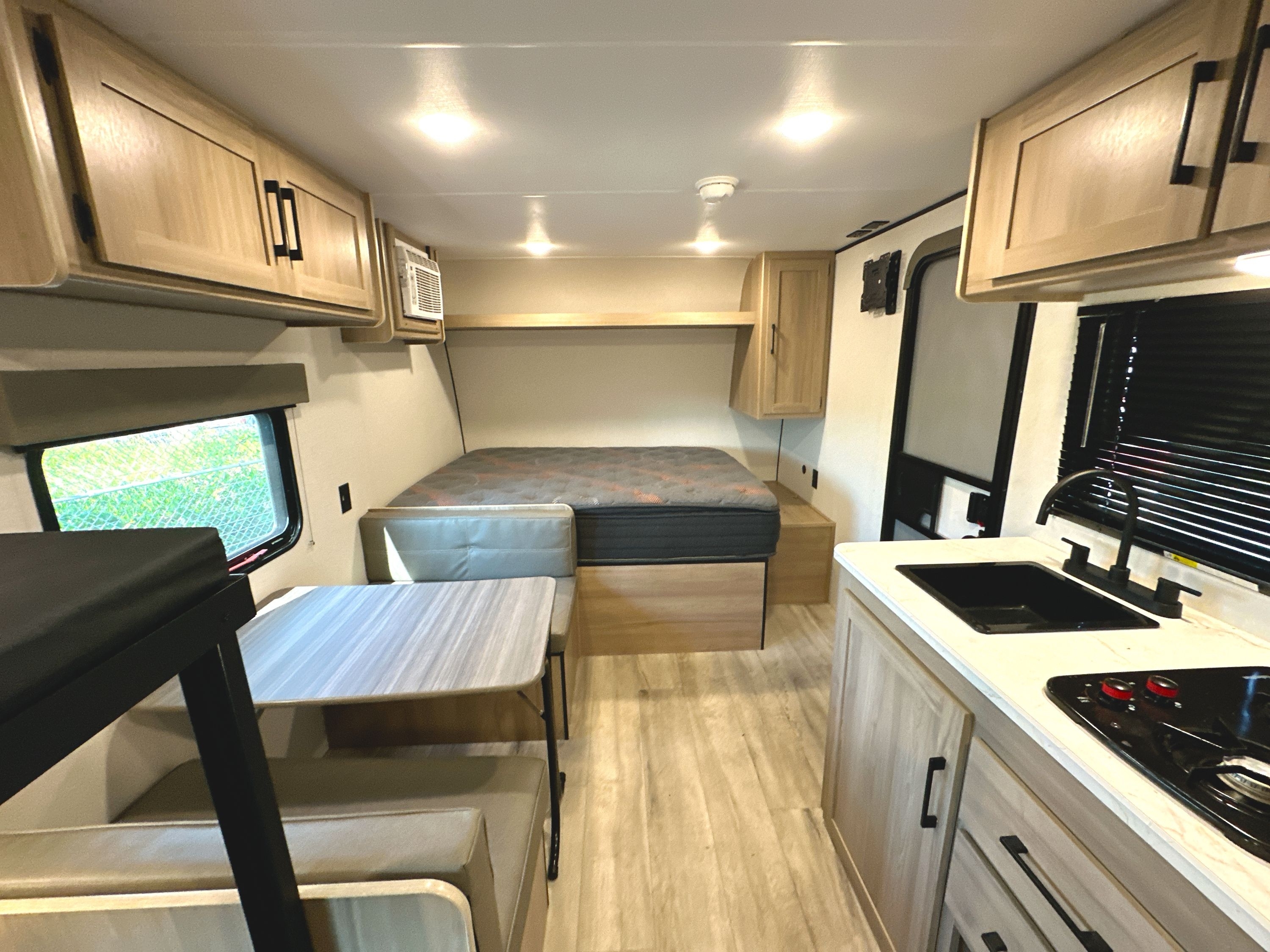 2025 Keystone COLEMAN 17B in fife WA