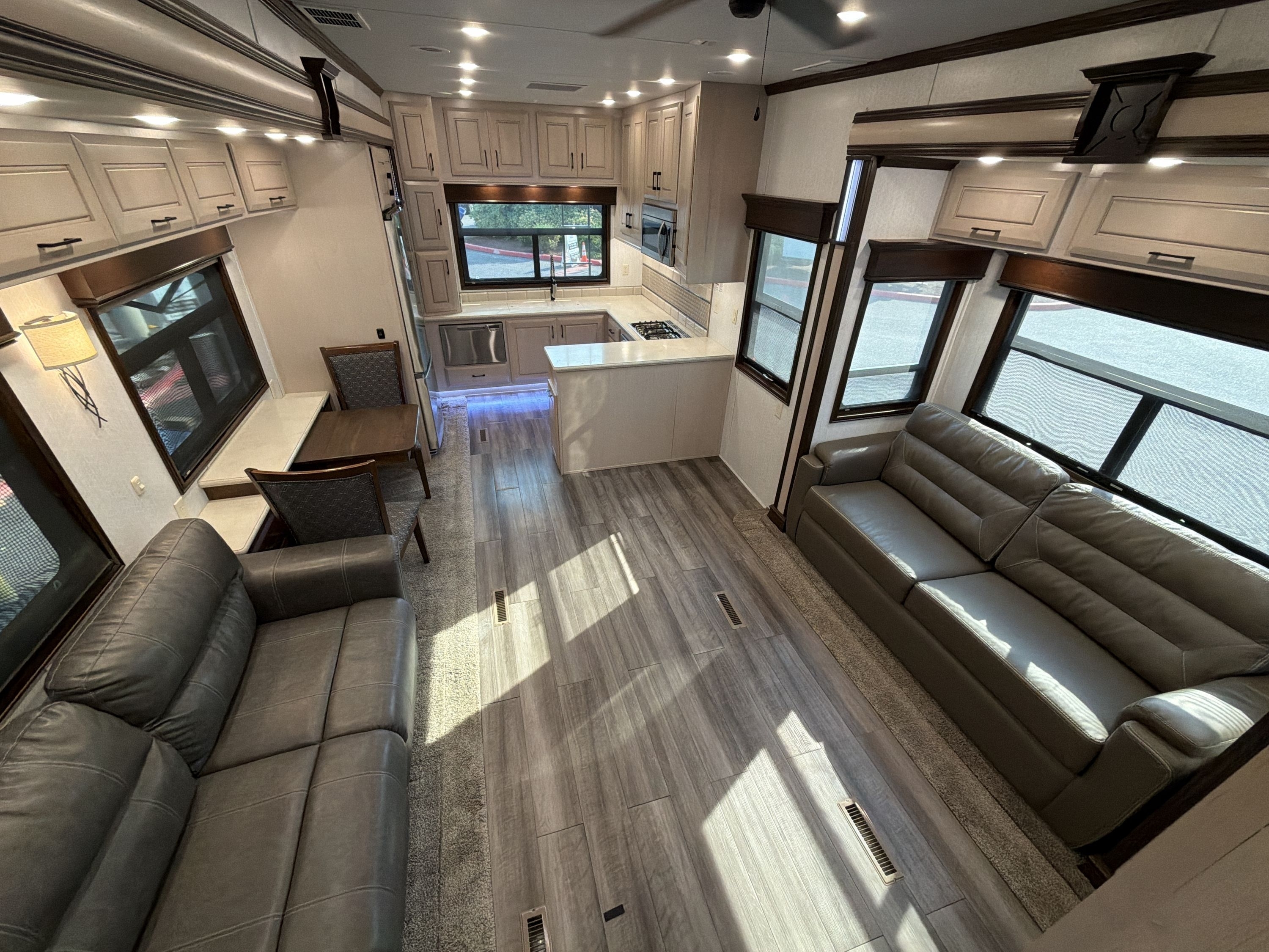2021 DRV LUXURY SUITES MOBILE SUITES 41RKDB in silverdale WA