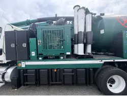 2013 FREIGHTLINER 114 SD