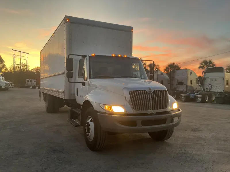 2019 INTERNATIONAL MV 607