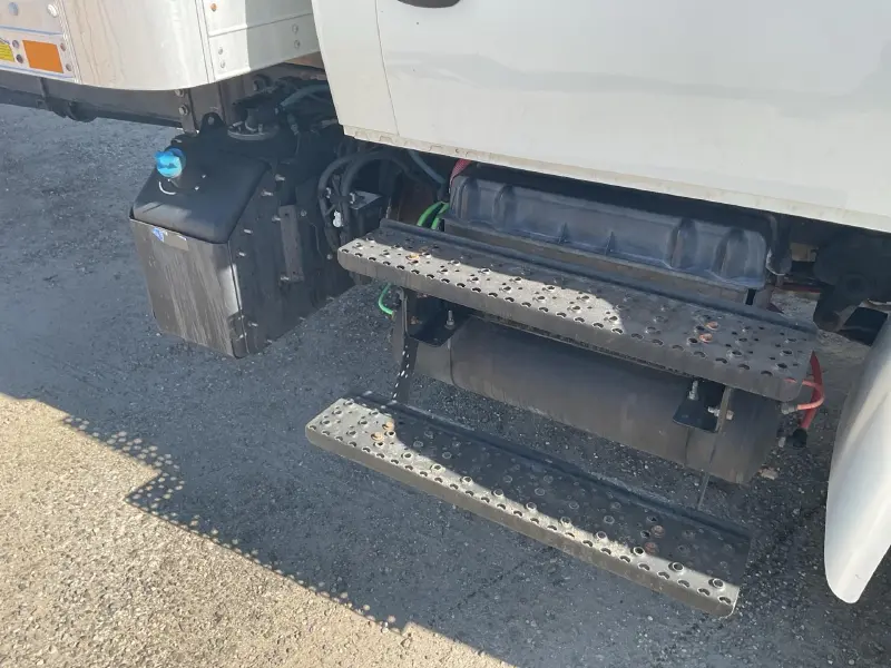 2019 INTERNATIONAL MV 607