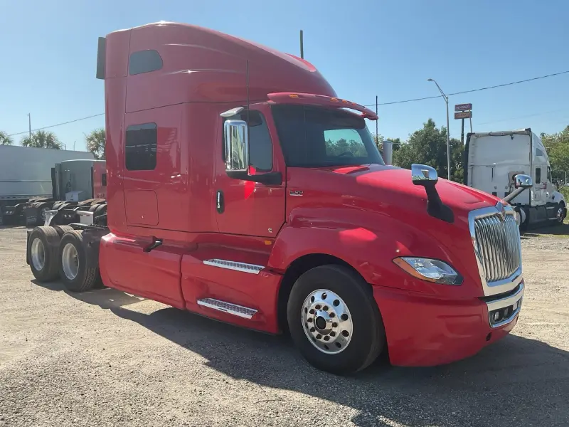 2020 INTERNATIONAL LT625