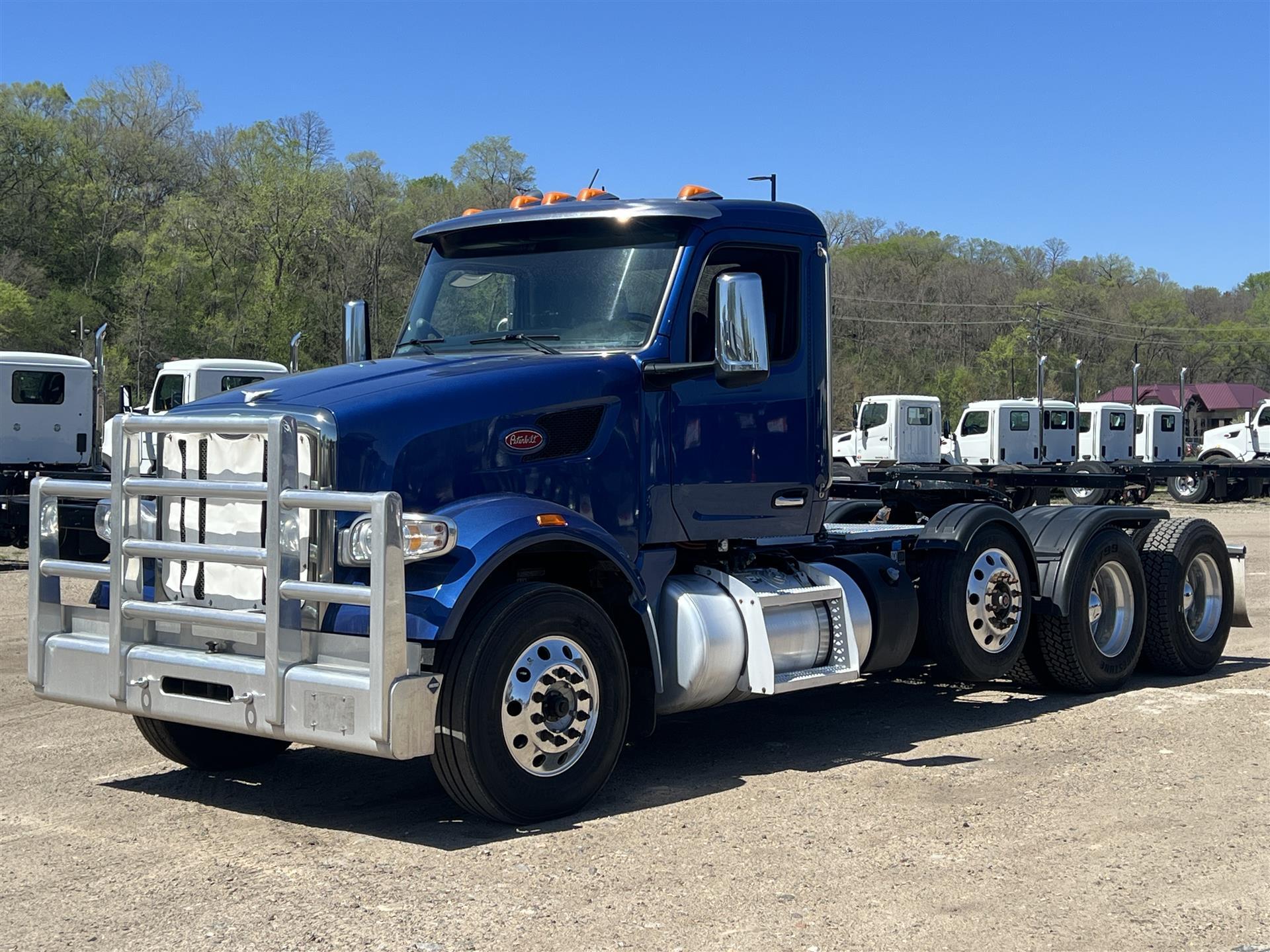 2023 PETERBILT 567 in Stewartville, MN