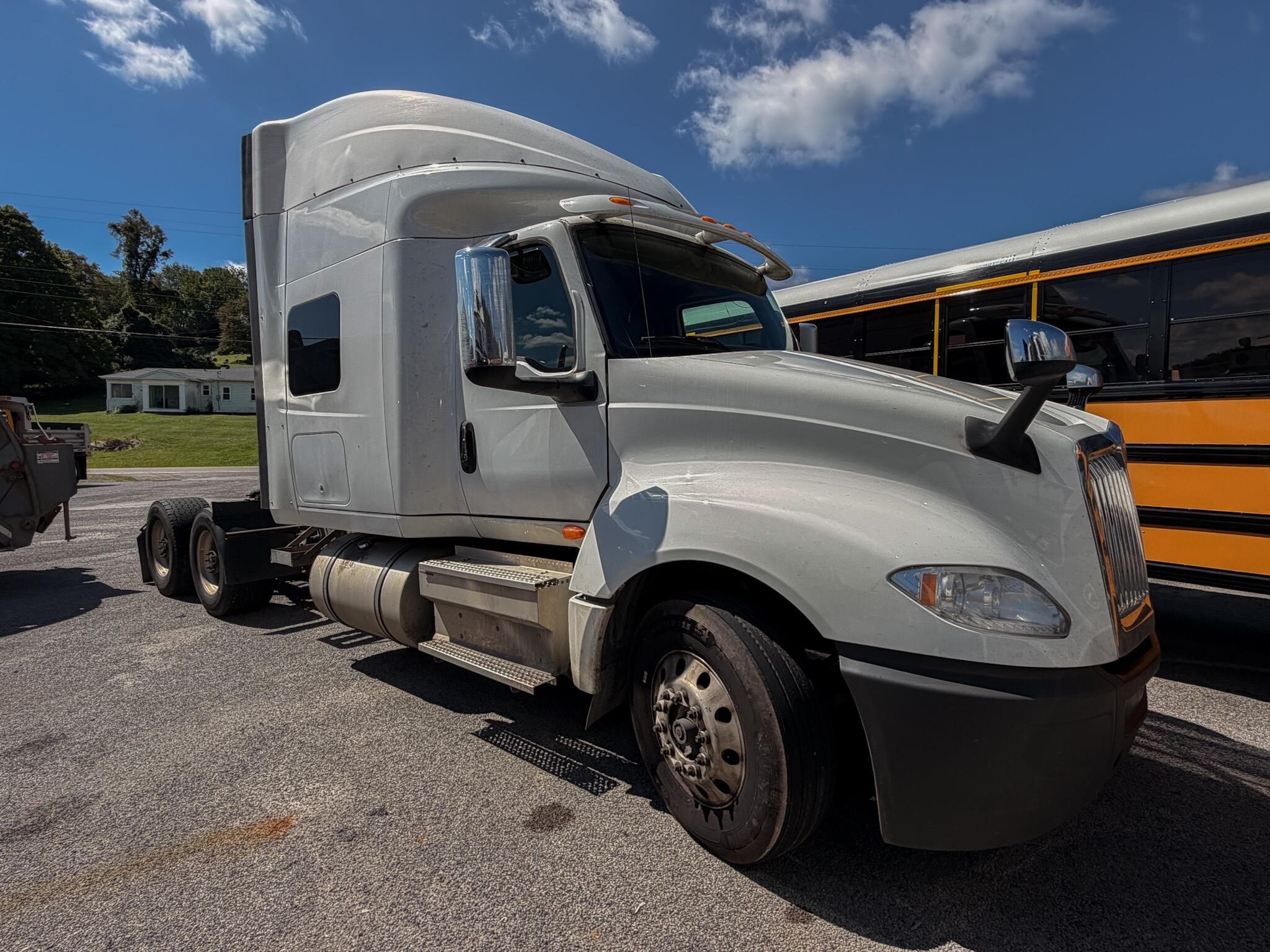 2018 INTERNATIONAL LT in East Liverpool, OH