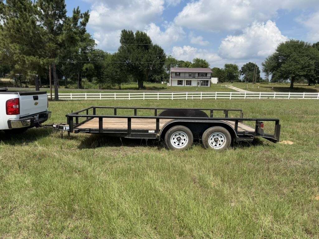 2017 TEXAS BRAGG 16' TANDEM AXLE in Trinidad, TX