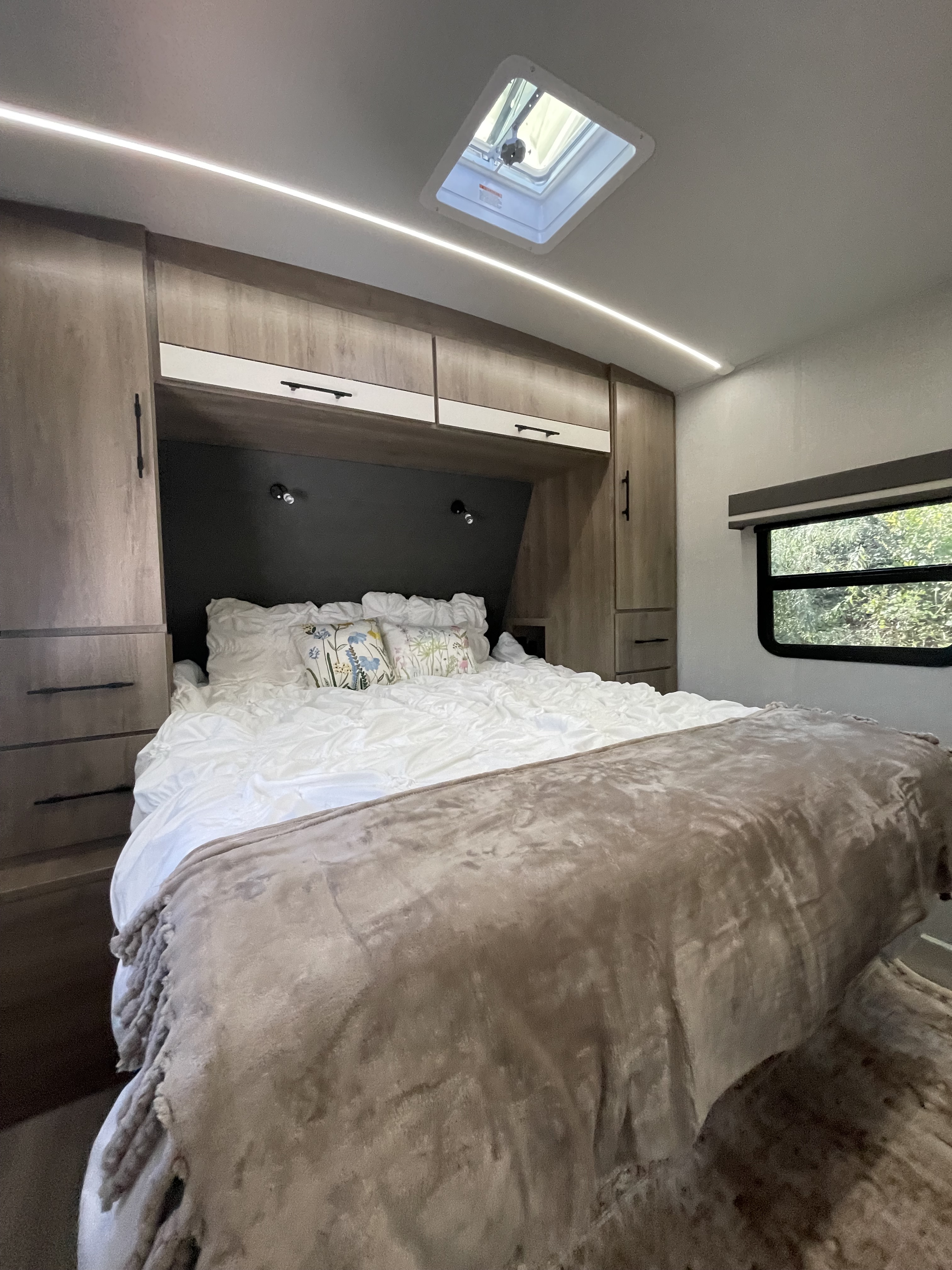 View more photos of this listing