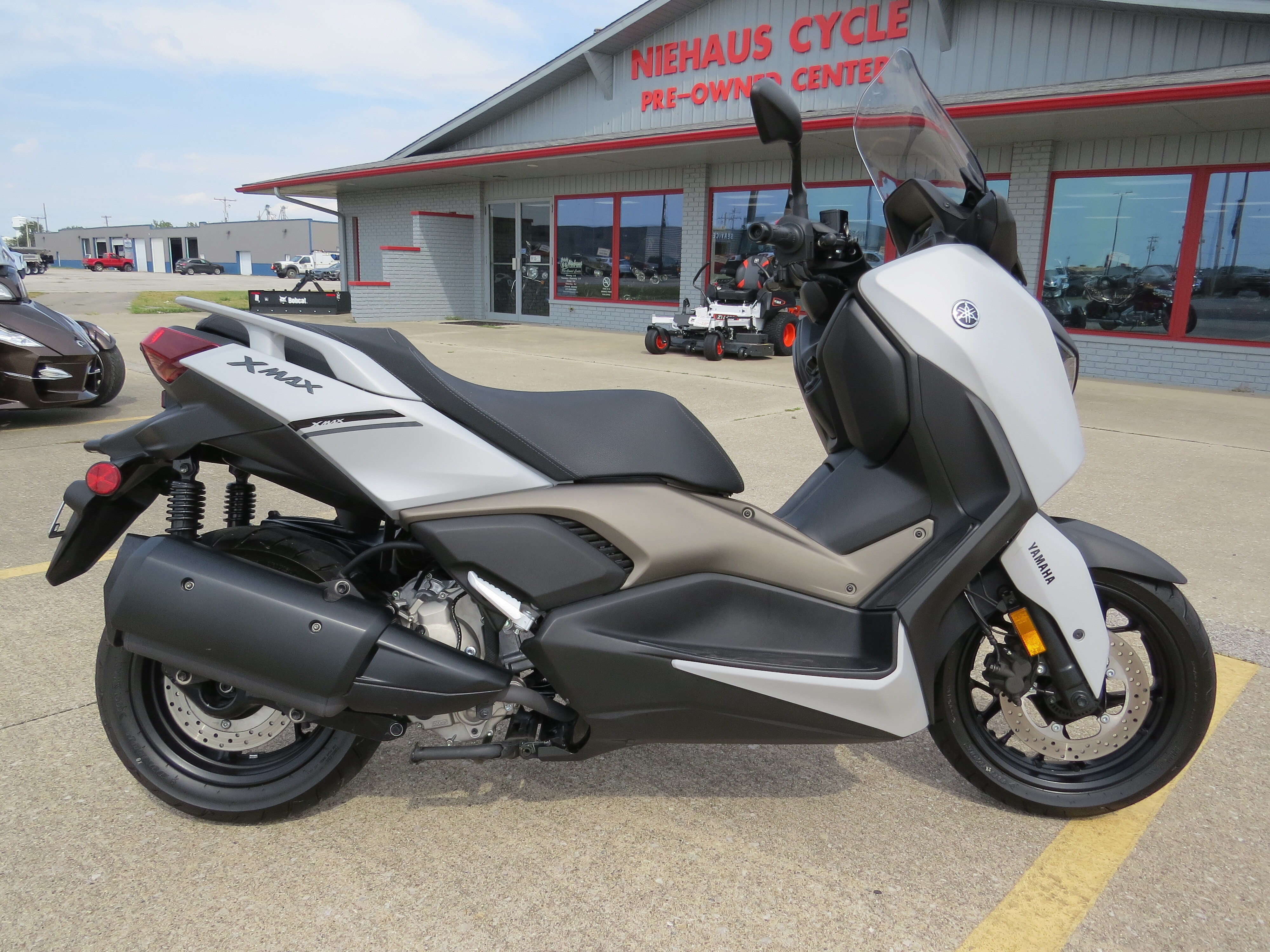 2024 Yamaha XMAX in Litchfield, IL