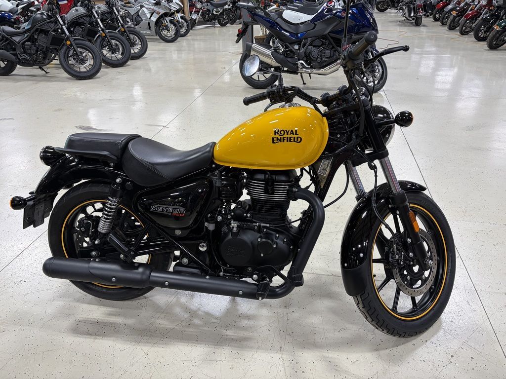 2022 Royal Enfield Meteor Fireball Yellow in Storm Lake, IA