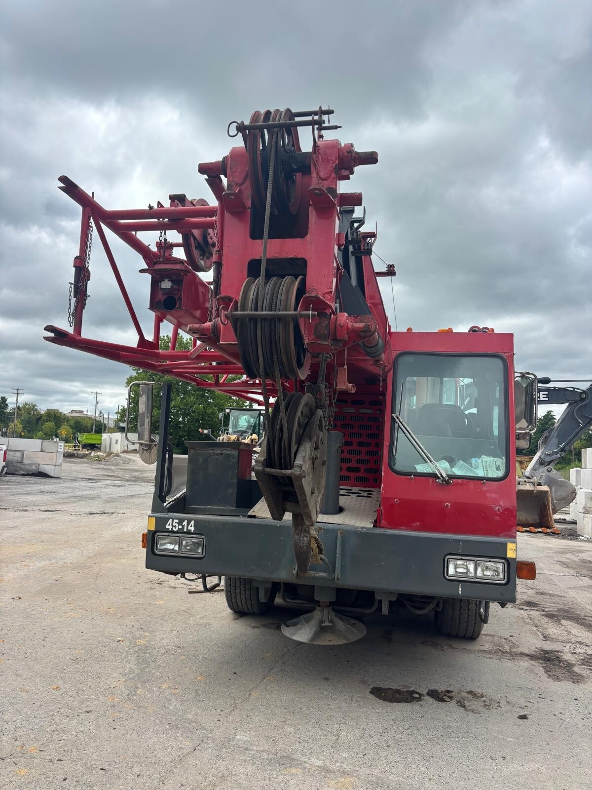 1998 GROVE TMS745B in Dallas, TX