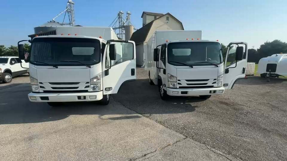 2018 ISUZU NPR HD GAS in Normal, IL