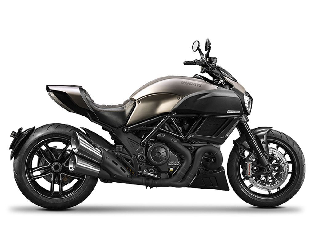 2015 Ducati Diavel Titanium TITANIUM in Saint Petersburg, FL
