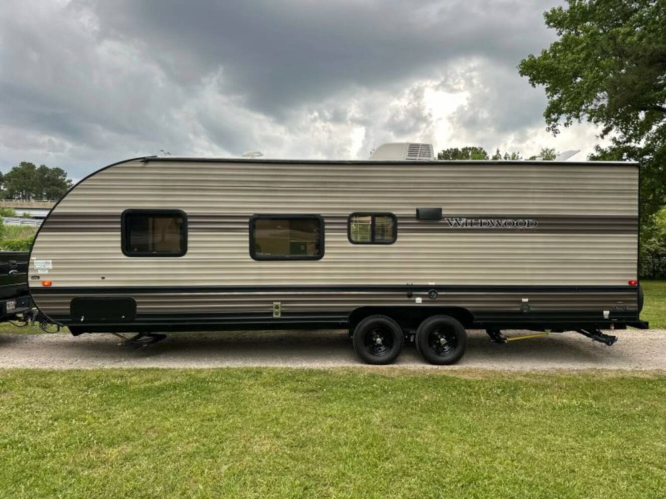 A photo of this 2020 Wildwood By Forest River X-Lite 261BHXL