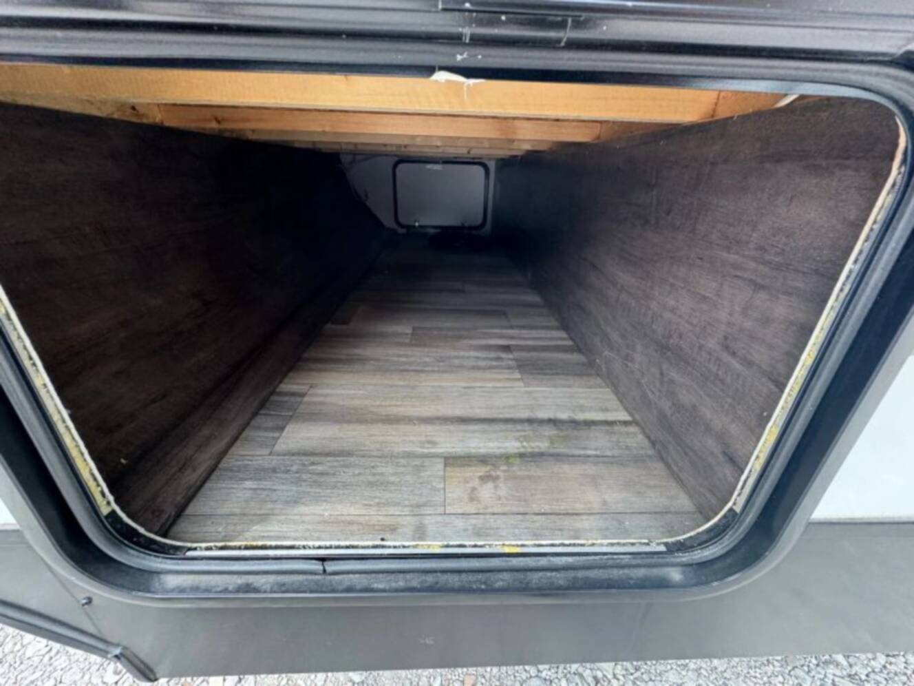 A photo of this 2022 Riverside Rv INTREPID 211i