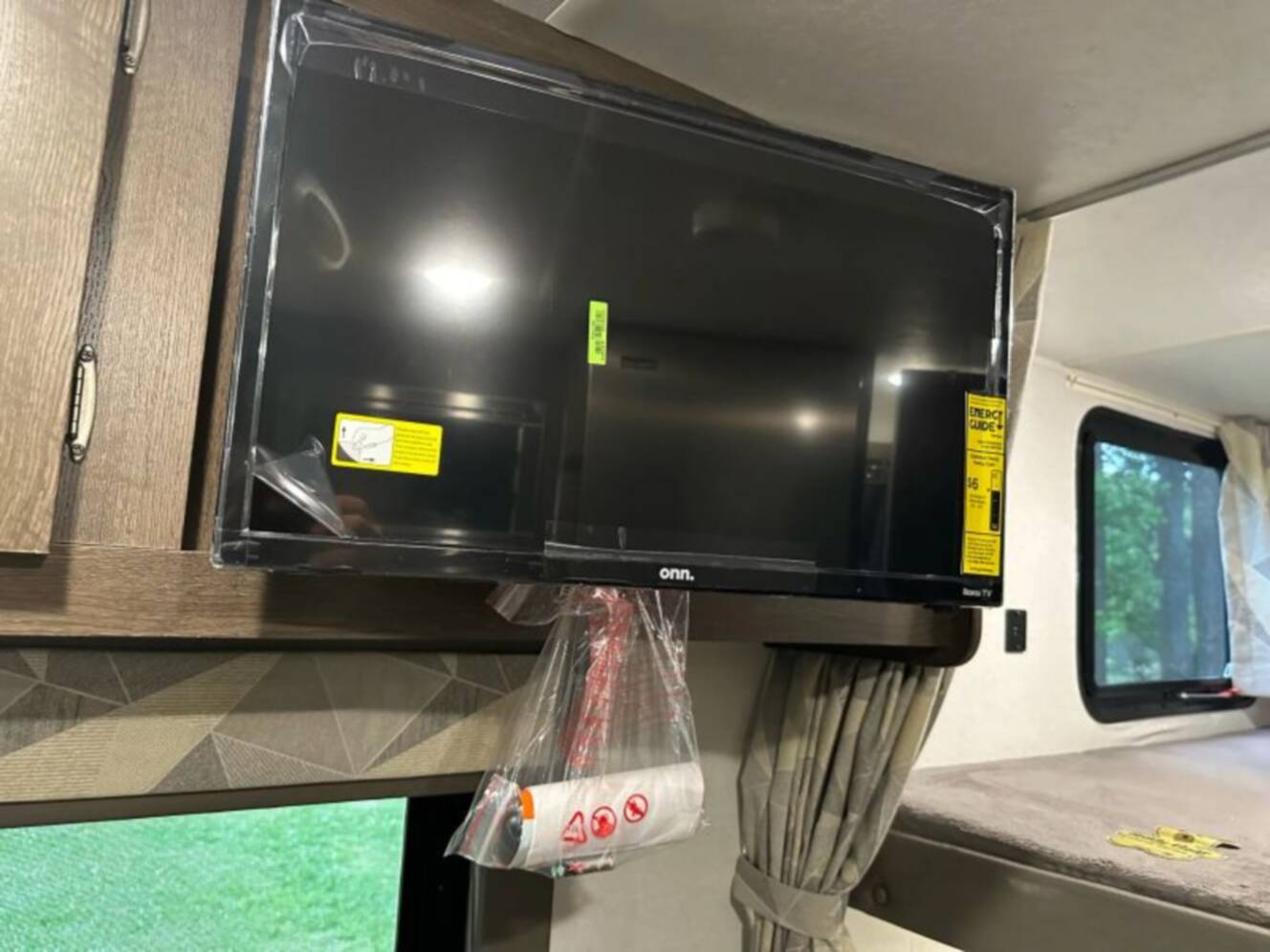 A photo of this 2020 Wildwood By Forest River X-Lite 261BHXL