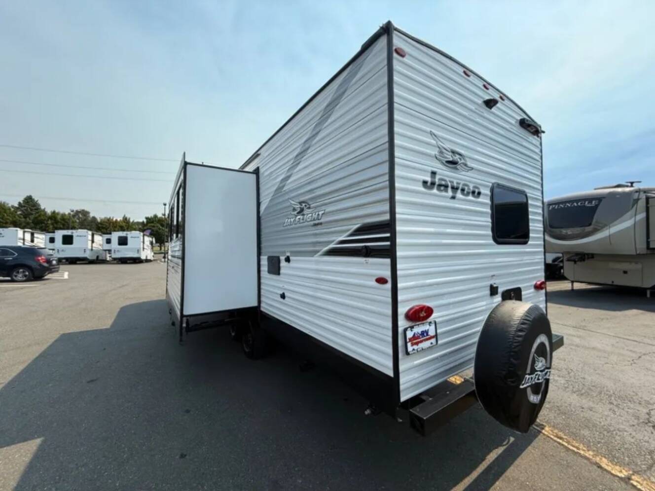 A photo of this 2026 Jayco Jay-Flight SLX 263BHSW