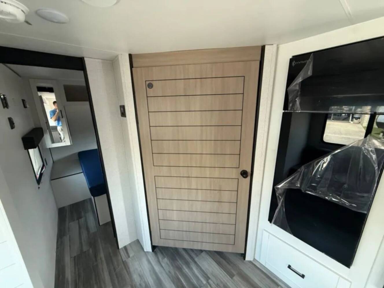 A photo of this 2026 Jayco Jay-Flight SLX 263BHSW