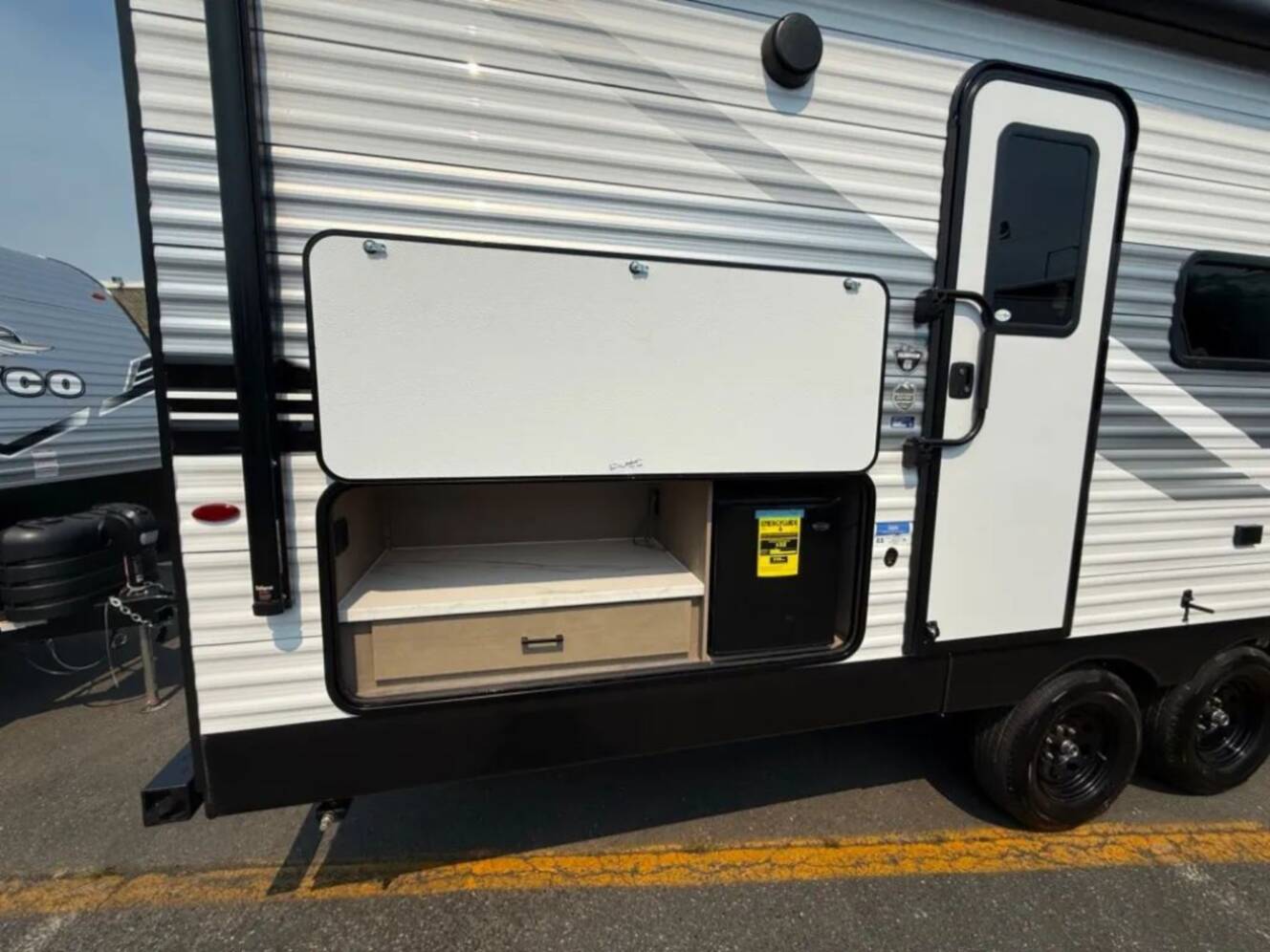 A photo of this 2026 Jayco Jay-Flight SLX 263BHSW
