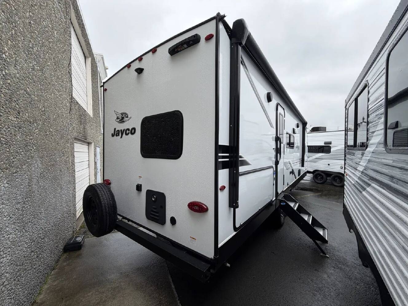 A photo of this 2026 Jayco Jay-Flight SLX 263BHSW