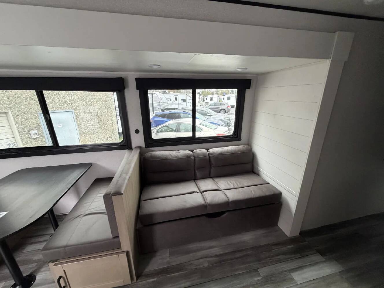 A photo of this 2026 Jayco Jay-Flight SLX 263BHSW