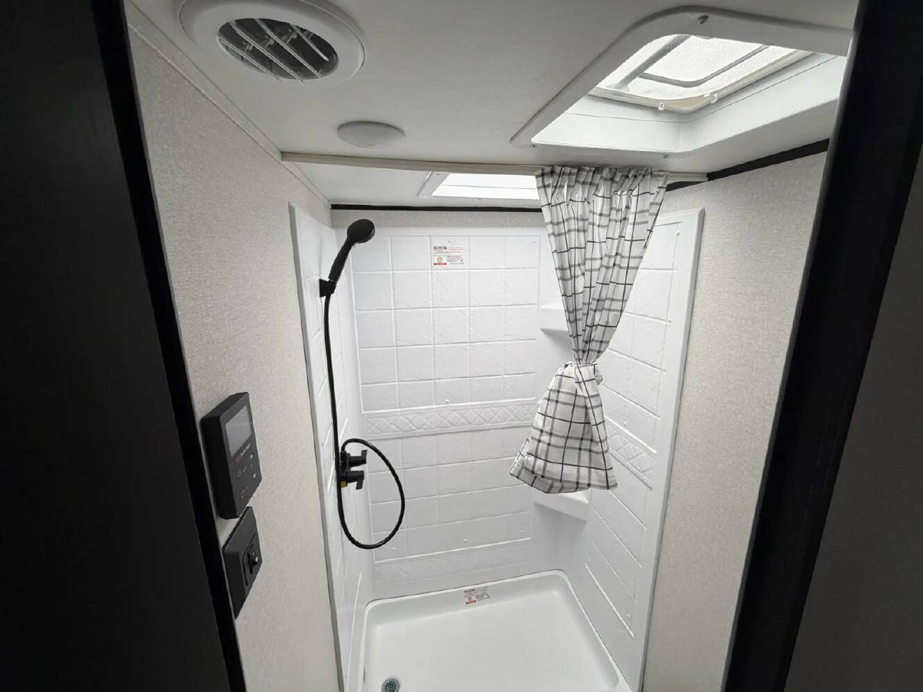 A photo of this 2026 Jayco Jay-Flight SLX 263BHSW